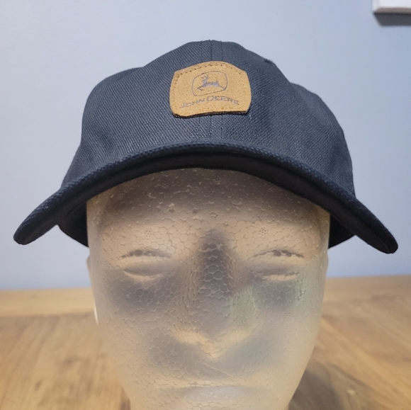 John Deere large cold weather insulated hat with ear flaps - Picture 8 of 12